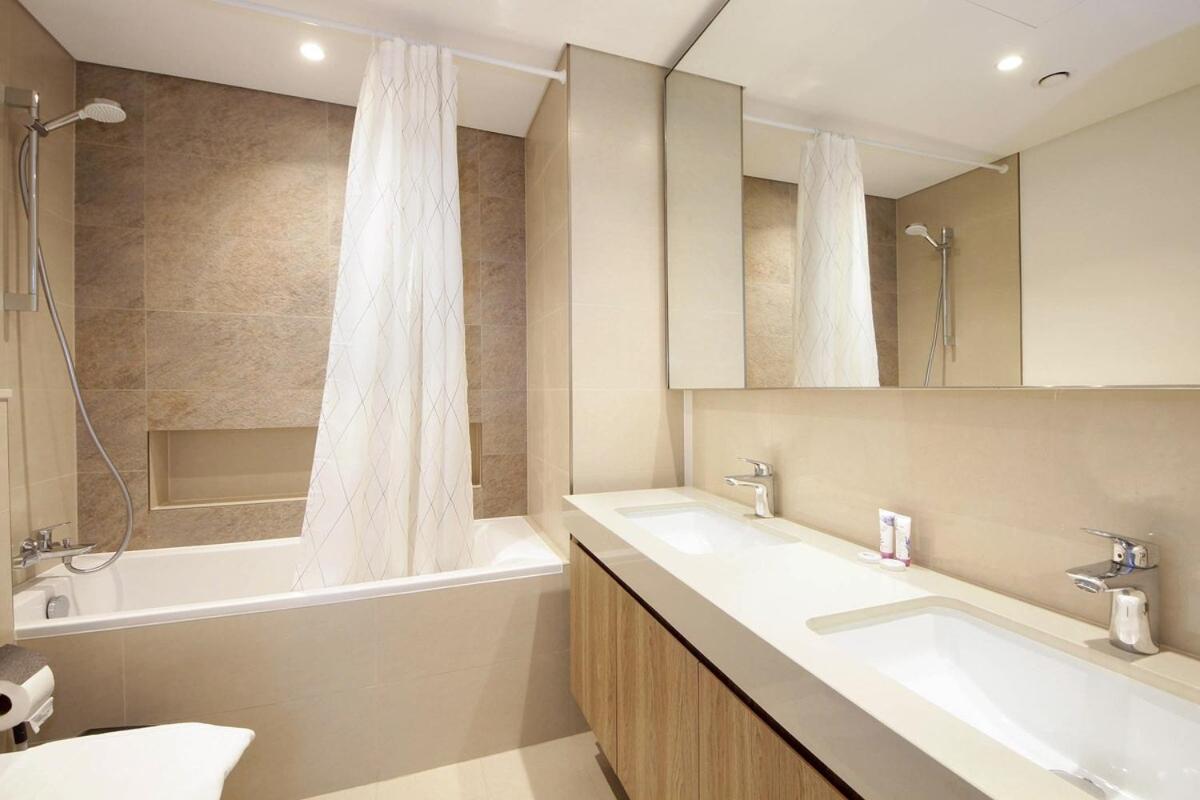 Silk Valley - Luxury 2b Near Mall / Fountain Apartment *